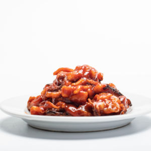 Polpo piccante stagionato in scatola tagliato pronto per la vendita - Product Image 2