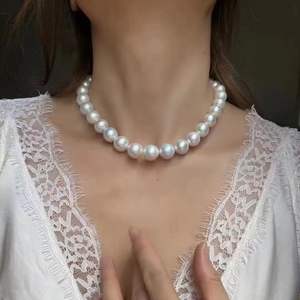 สร้อยคอมุกคลาสสิกของนีนี ขนาด 10-13 มม. มุกเม็ดใหญ่ รูปทรงกลมสมบูรณ์แบบ เครื่องประดับเสริมบุคลิก - Product Image 2