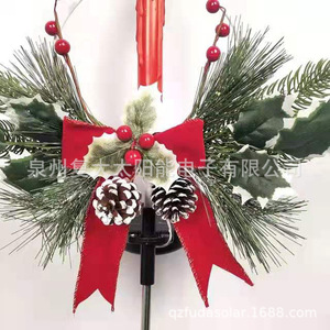 Décoration de jardin solaire de Noël en forme de bonhomme de neige avec bougie et pomme de pin, résistante à l'eau, pour extérieur - Product Image 2
