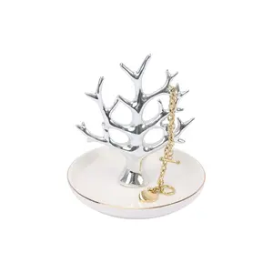 Zarif gümüş dalları ağacı beyaz seramik halka tutucu biblo tepsi ile altın kenar takı organizatör