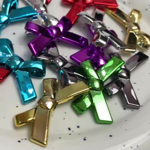 ลูกปัดลูไซต์คุณภาพสูงขนาด 20 มม. รูตรง รูปทรงไม่สม่ำเสมอ รูปโบว์ สำหรับทำสายคล้องโทรศัพท์มือถือ พวงกุญแจ ลูกปัดหลวม ขายส่ง - Product Image 2