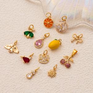 Collier pendentif papillon en or 18 carats avec chaîne lâche style basique prêt-à-porter DIY, accessoires de bijoux motif fruit plaqué cuivre - Product Image 1