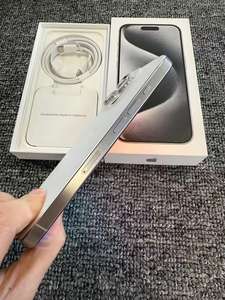 Venta al por mayor de <span class=keywords><strong>iPhone</strong></span> 15 Pro reacondicionado oficialmente, 128 GB, 8 GB de RAM, batería 100% original, muestra de primera <span class=keywords><strong>compra</strong></span> disponible, se pueden pedir, si no está satisfecho, se puede devolver. - Product Image 3