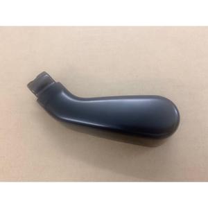 Cache-bras d'essuie-glace arrière Mercedes-Benz Viano 0008211833 Pièce d'essuie-glace de pare-brise - Product Image 1