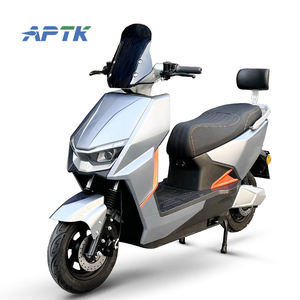 Moto électrique haute sécurité 48/60/72V 32A Deux places Disque avant et disque arrière Prix CKD Scooter électrique adulte - Product Image 1