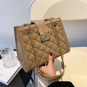 Sac Tendance 2024 <span class=keywords><strong>Femelle</strong></span> Bolsos de hombro para mujer Nueva moda Bolso de mujer a rayas Venta al por mayor Pu Bolso de mujer - Product Image 1