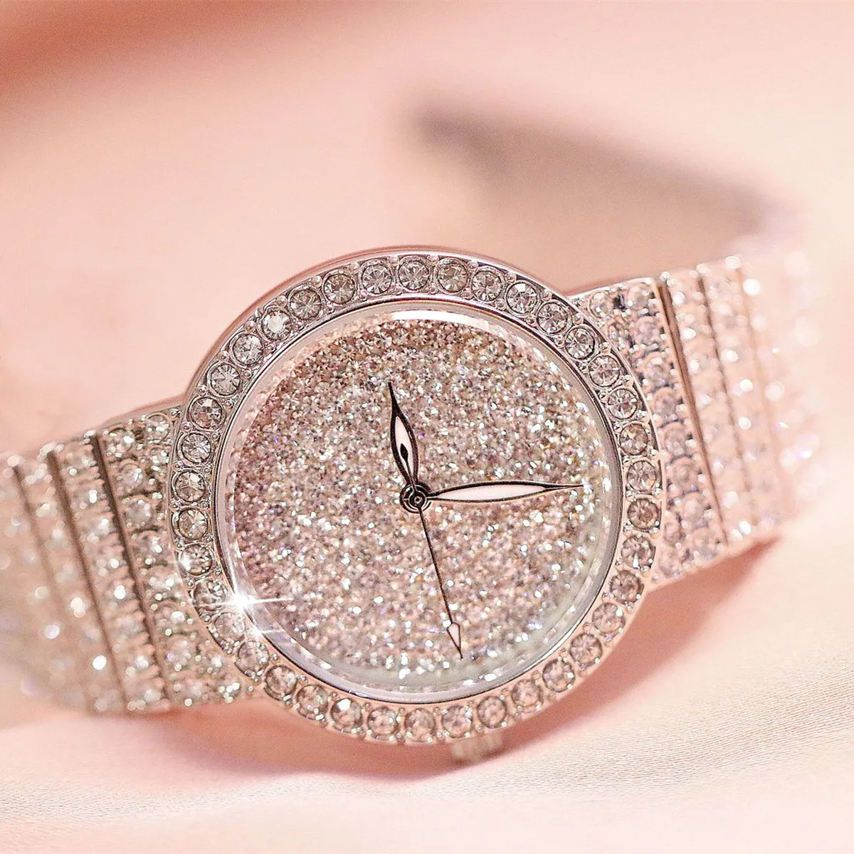 Cheap Gift Hip Hop Luxury Zircon Stone Elegant Iced Out Ladies Wrist Watches Watch Band Jewelry Digital Women Quartz Watches