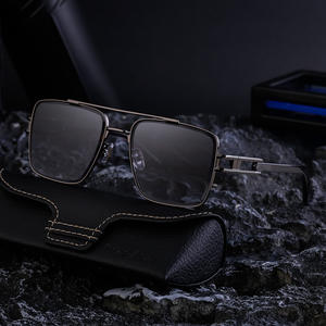 Lunettes de soleil carrées personnalisées pour hommes, verres PC UV400, monture noire, style Instagram, protection solaire pour la conduite - Product Image 3