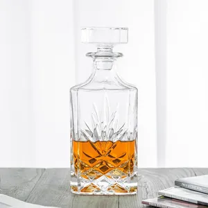 NOVARE 750ML Wunderschöne gravierte quadratische Wodka Whisky Dekan ter mit Deckel