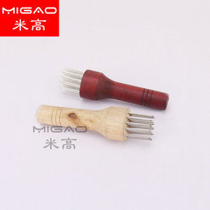 Tenedor para carne Migao con mango de madera y puntas de acero inoxidable para cerdo asado y panceta estofada - Product Image 4