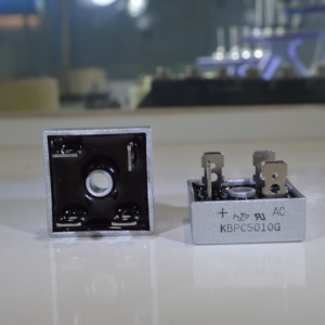 Cầu CHỈNH LƯU công suất cao 50A 1000V kbpc5010g cho kính cung cấp điện thụ động thông qua lắp lỗ - Product Image 3