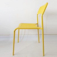 Chaise en plastique moderne à trous, originalité, chaise de loisirs pour adultes