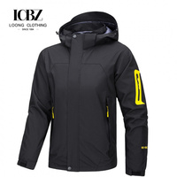 Veste à capuche pour sports de plein air pour hommes, couleur bleue, blocs de couleurs, coque imperméable, rabat anti-vent, poignets à velcro, coupe-vent technique, ODM personnalisé