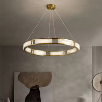 Lustre suspendu LED en laiton en forme d'anneau avec abat-jour en marbre et alabâtre pour salon, cuisine et table de chevet