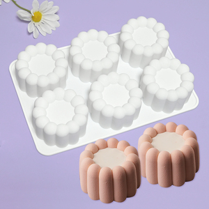 Moule à pâtisserie en silicone 3D en forme de fleur, moule à fleurs à 6 cavités pour mousse, gâteau, pâtisserie, gelée, bonbons, dessert et artisanat fait main - Product Image 6