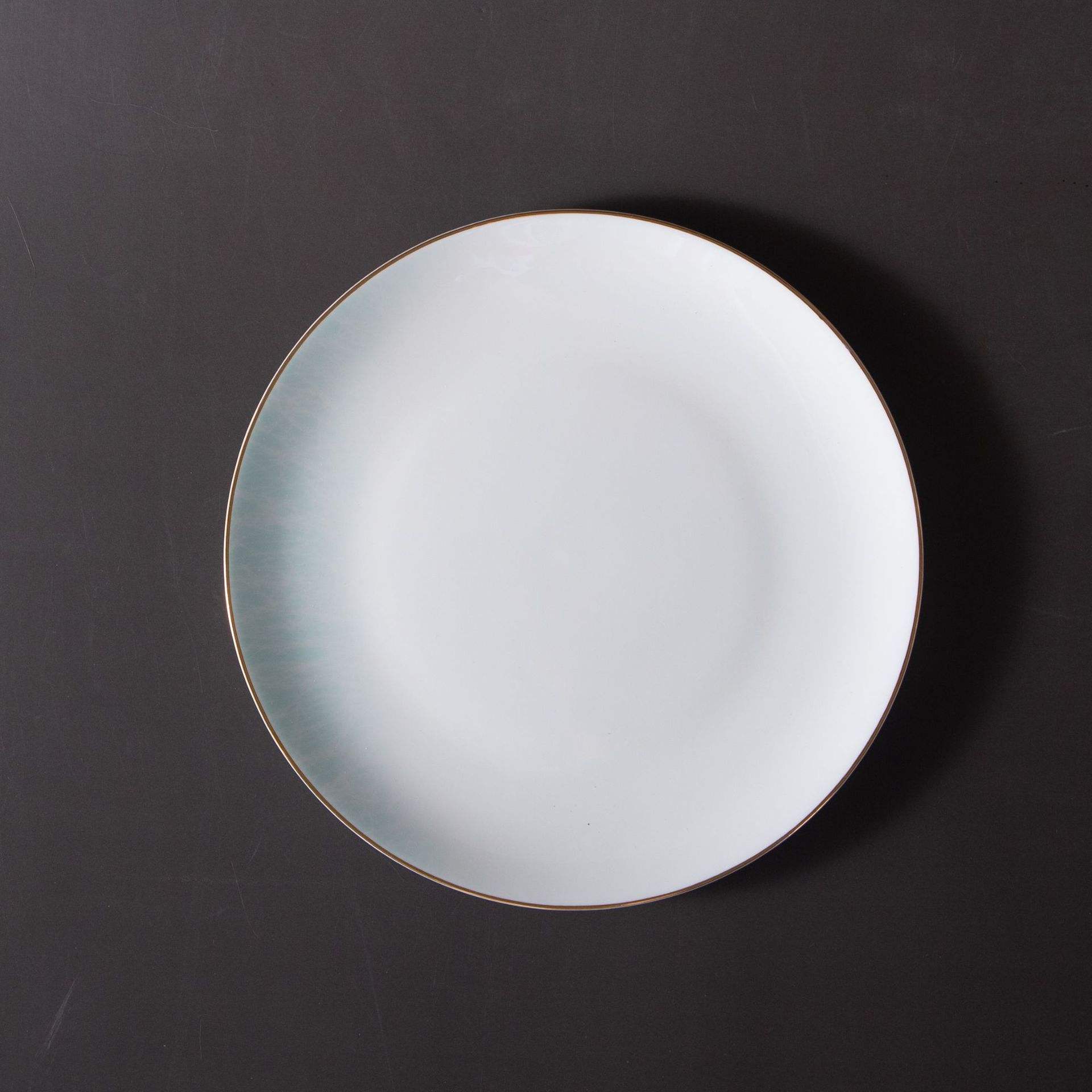 7.5-inch shallow plate