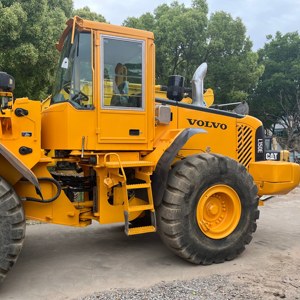 รถตักล้อยางมือสอง VOLVO L150E สำหรับงานก่อสร้าง รถตักล้อยางมือสองแท้ VOLVO L120 180 105 สำหรับขาย - Product Image 5