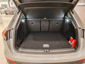 รถยนต์มือสองปี 2023 ออดี้ คิว4 50e-ตรอน ควอ-ตรอ รุ่น Exclusive Edition ราคาดี - Product Image 6