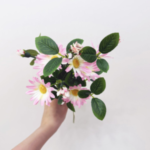 Ramo <span class=keywords><strong>de</strong></span> Margaritas Artificiales Multicolores, <span class=keywords><strong>Flores</strong></span> Artificiales <span class=keywords><strong>de</strong></span> Tallo Único para Decoración <span class=keywords><strong>de</strong></span> Tiendas, Decoración para el Hogar y Bodas - Product Image 3