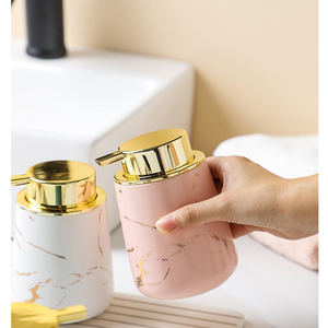Dispensador de Jabón para Baño con Logotipo Personalizado, Cerámica Oscura Mate con Acabado Marmoleado, 400 ml, para Jabón en Espuma y Loción - Product Image 4