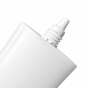 Tubo Exprimible de Plástico Blanco para Cosméticos con Tapa de Rosca para Productos de Belleza, Crema BB, Protector Solar - Product Image 3