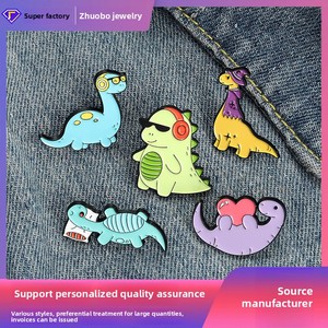 Broche Personalizado <span class=keywords><strong>de</strong></span> Metal con Diseño <span class=keywords><strong>de</strong></span> Dibujos Animados, con Gafas <span class=keywords><strong>de</strong></span> Sol y Escuchando Música, <span class=keywords><strong>de</strong></span> la Serie <span class=keywords><strong>de</strong></span> Dinosaurios Coloridos - Product Image 2