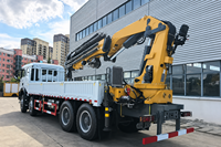 Camion grue Sinotruk 8x4 de 28 tonnes avec grue articulée montée à l'arrière, grue à flèche de 20,8 m à 8 sections, avec treuil et télécommande