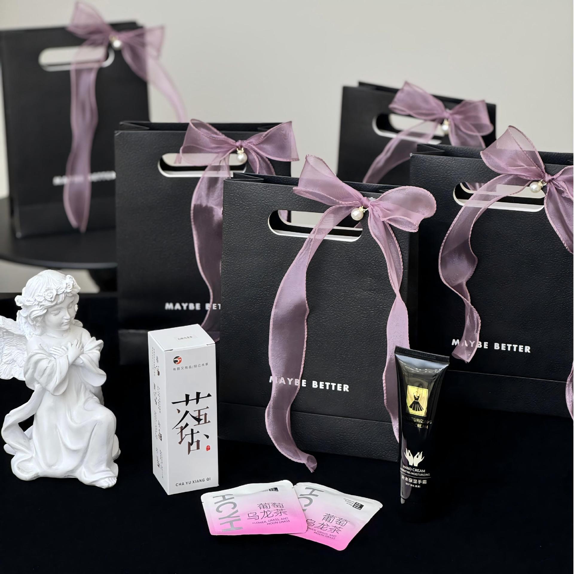 Stile 1 - Crema mani al tè oolong aromaterapico al profumo di uva