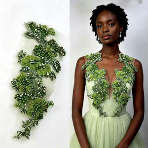 Aplique nupcial floral de lujo con cuentas en verde oliva vibrante, decoración de hombro para vestido de noche árabe de lujo - Product Image 1
