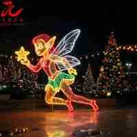 Sculpture lumineuse de Noël en forme d'elfe, motif lumineux en fil métallique personnalisé, projet clé en main pour l'affichage de Noël en ville