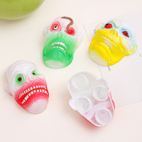 Vente en Gros Tpr Créatif Drôle Explosant Crâne Petit Masque Enfants En Plastique Soulagement Du Stress Pincer Jouet Tricky Fun