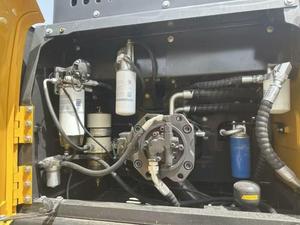 Excavadora de orugas VOLVO EC300 de 30 toneladas de segunda mano con motor Bomba Cojinete Núcleo Cubo de excavación usado con caja de cambios - Product Image 5