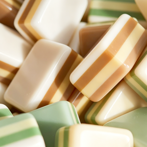 Jeu de Mahjong en Acrylique Premium Gravé Fantaisie – Tuiles Thème Paradis Tropical Américain pour Vacances d'Été à la Plage et Fêtes au Bord de la Piscine - Product Image 5