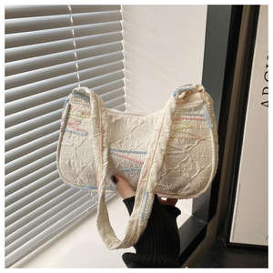 Bolso bandolera de gran capacidad para mujer, bolso de hombro moderno y de gran venta. - Product Image 3