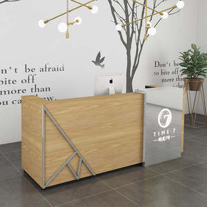 Modern Hotel & Hospital Reception <b>Desk</b> Solid Wood Customizable Colors <b>Adjustable</b> Height Commercial Furniture for Gym and Salon - Product Image 3