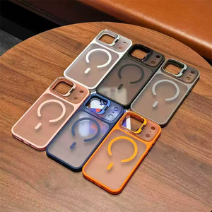 เคสโทรศัพท์แม่เหล็กแบบใสกึ่งด้านพร้อมที่ใส่เลนส์ป้องกัน สำหรับ iPhone 18 17 Air 16 15 14 Plus 13 Pro Max รองรับการชาร์จแบบแม่เหล็ก - Product Image 1
