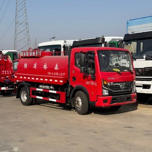 Nouveau <span class=keywords><strong>camion</strong></span> <span class=keywords><strong>de</strong></span> pompiers diesel avec réservoir d'eau <span class=keywords><strong>de</strong></span> 5001 à 7000 L, pulvérisation haute <span class=keywords><strong>de</strong></span> 60 m, arroseur multifonctionnel <span class=keywords><strong>de</strong></span> lutte contre l'incendie - Product Image 1