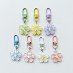 Lindo Llavero de Gelatina con Diseño de Flor de Cerezo, Colgante Acrílico para Parejas, Estilo de Dibujos Animados Impreso con UV, Accesorios para Mochila - Product Image 1
