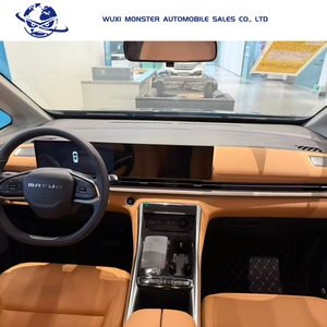 MAXUS G50 1.5L Gasolina MPV para 7 Passageiros com Tela Sensível ao Toque Direção à Esquerda Freios a Disco Dianteiros Faróis Halógenos Câmera Traseira Nova - Product Image 5