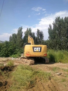 Excavatrice d'occasion Caterpillar 320GC 20T de qualité supérieure, meilleur prix, pelle d'occasion certifiée CE avec accessoire de pincement et brise-roche - Product Image 5