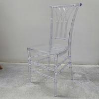 Chaise empilable en résine transparente Willow - Design moderne pour l'extérieur et l'hôtellerie, usage commercial