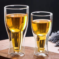 Tasse en verre à double paroi en forme de bouteille de bière à l'envers de taille différente pour les verres à boire de bière et de vin