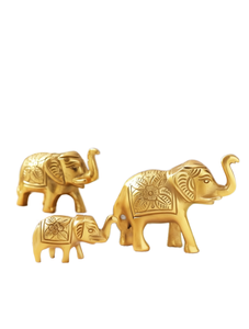Pièces décoratives en métal sculptées à la main en forme d'éléphant, présentées dans des boîtes cadeaux, conçues avec des détails complexes pour des maisons élégantes, des cadeaux et des collections. - Product Image 1