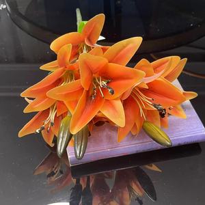 ดอกลิลลี่เทียมทำจากผ้าไหมเทียมพืชดอกลิลลี่เทียมสำหรับงานแต่งงานบ้านปาร์ตี้วันแม่ & กลับไปโรงเรียน - Product Image 5