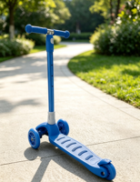 Trottinette Enfant Populaire à Trois Roues en Acier et Plastique, Réglable en Hauteur, Légère, Capacité de Charge 70kg, pour Extérieur