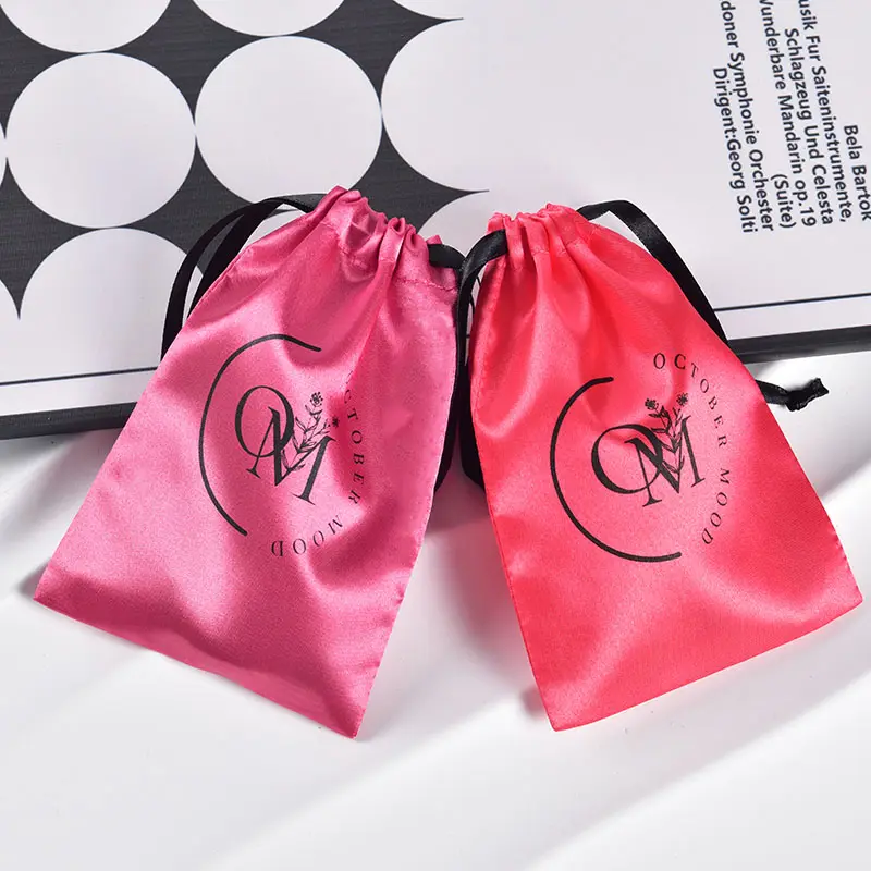 Sampel $0.1 tas perhiasan kustom tas tali pengikat satin merah muda kemasan tas sutra kantung perhiasan satin dengan logo
