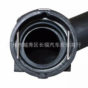 ท่อยางหล่อเย็น X3 และ E83 รุ่น 17123413819 สำหรับอะไหล่ยานยนต์ - Product Image 2