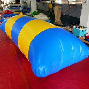 Zone gonflable aquatique géante avec sac à air de saut en vinyle/PVC, capacité supérieure à 500 kg, pour événements festifs et divertissements palpitants - Product Image 1
