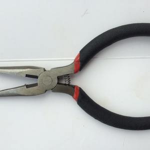 ผู้ผลิตคีม คีมปากแหลมขนาดเล็ก 4.5 นิ้ว เหล็กโครเมียมวาเนเดียม ปากเรียบ เครื่องมือช่างสำหรับใช้ในบ้าน - Product Image 1