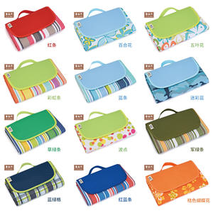 Esterilla de Picnic Yi Si Dan, Tela Oxford 600D, Impermeable, Plegable, Rectangular, Portátil, Resistente a la Humedad, para Playa y Exteriores - Product Image 1